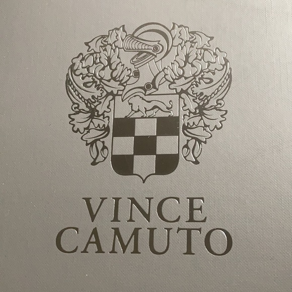 Vince Camuto riding boots- Farren 6M - Picture 5 of 6